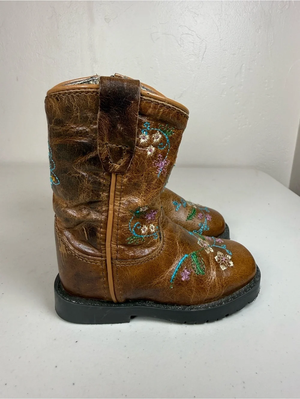Shyanne toddler floral western boots size 5